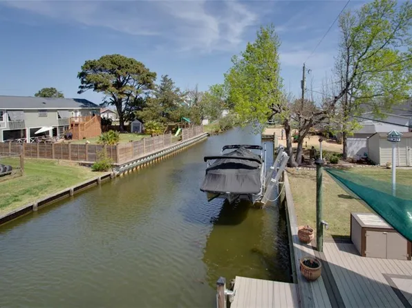 153 Shell Dr, Grandy, NC 27939