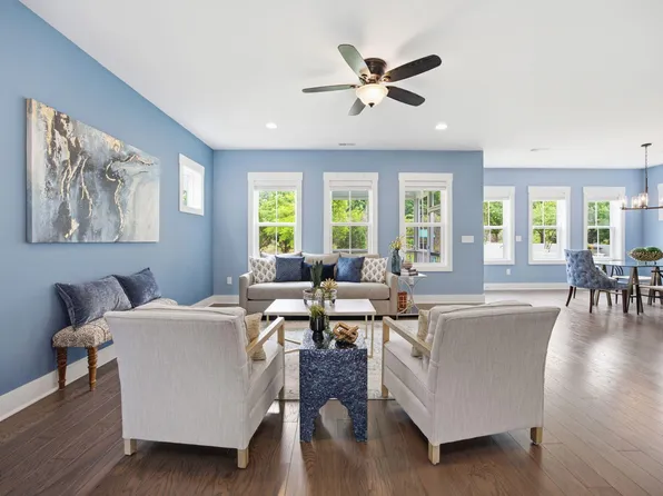 542 Beacon Ridge Blvd, Chapel Hill, NC 27516