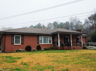 705 Colony Manor Rd, Chesapeake, VA 23321