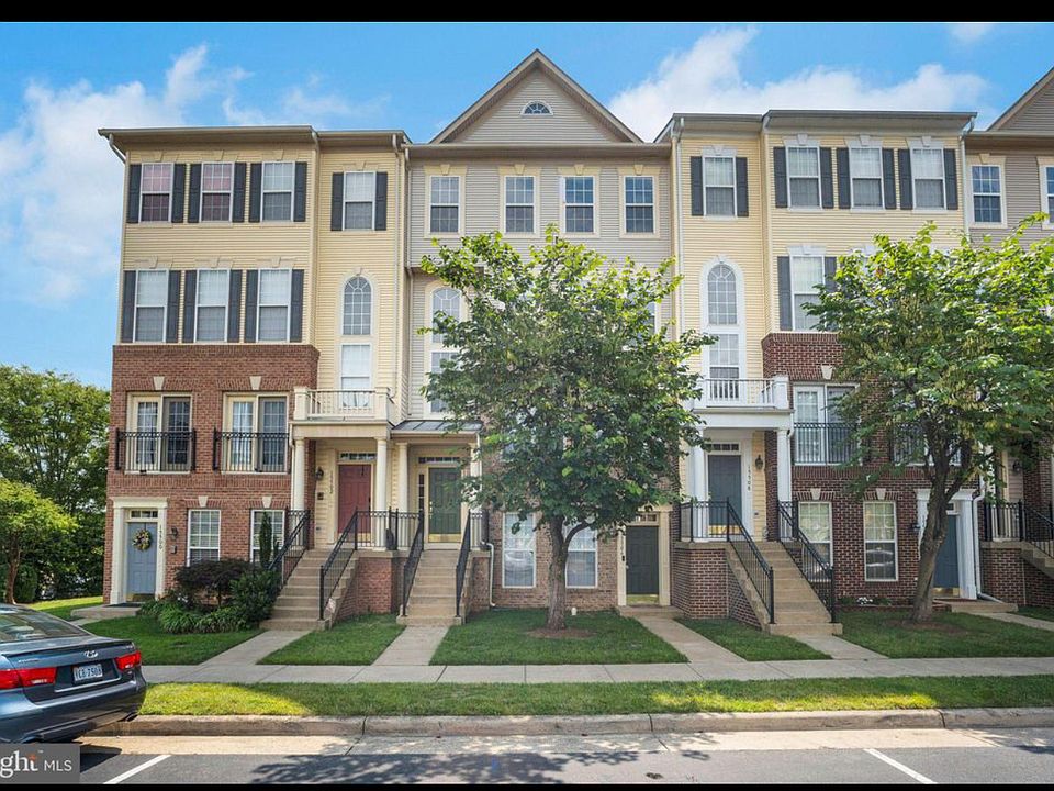 1st image of 15504 John Diskin Cir