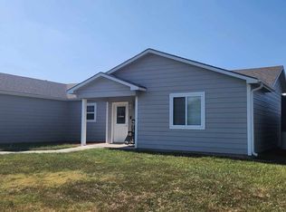 1714 W 14th Street Pl, Junction City, KS 66441