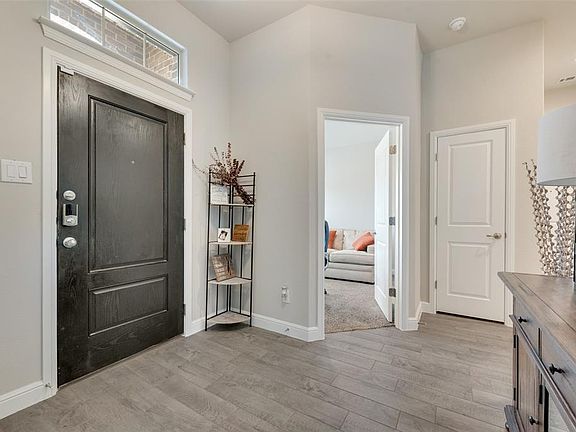 5th image of 3675 Hidden Hollow Dr