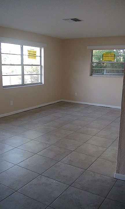 Unit A Tile Living Room