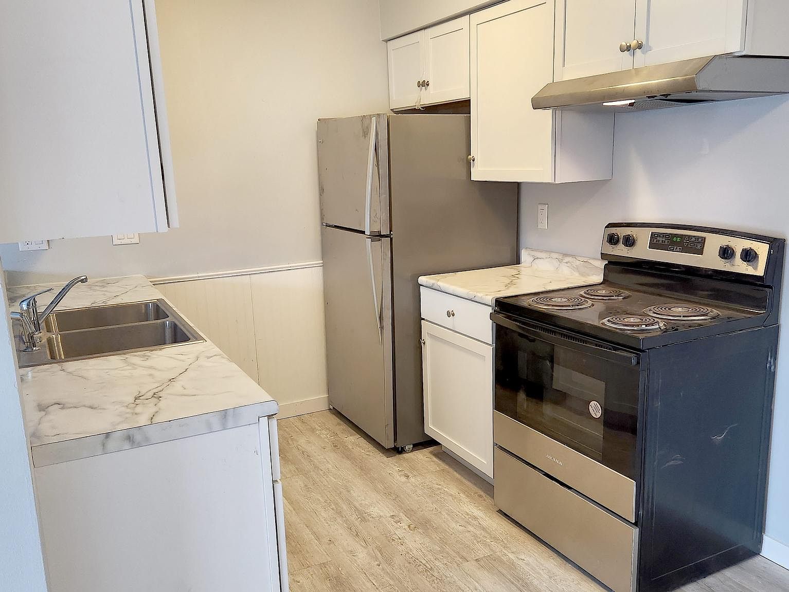 1316 Meadowcreek Dr APT 8, Pewaukee, WI 53072 Zillow