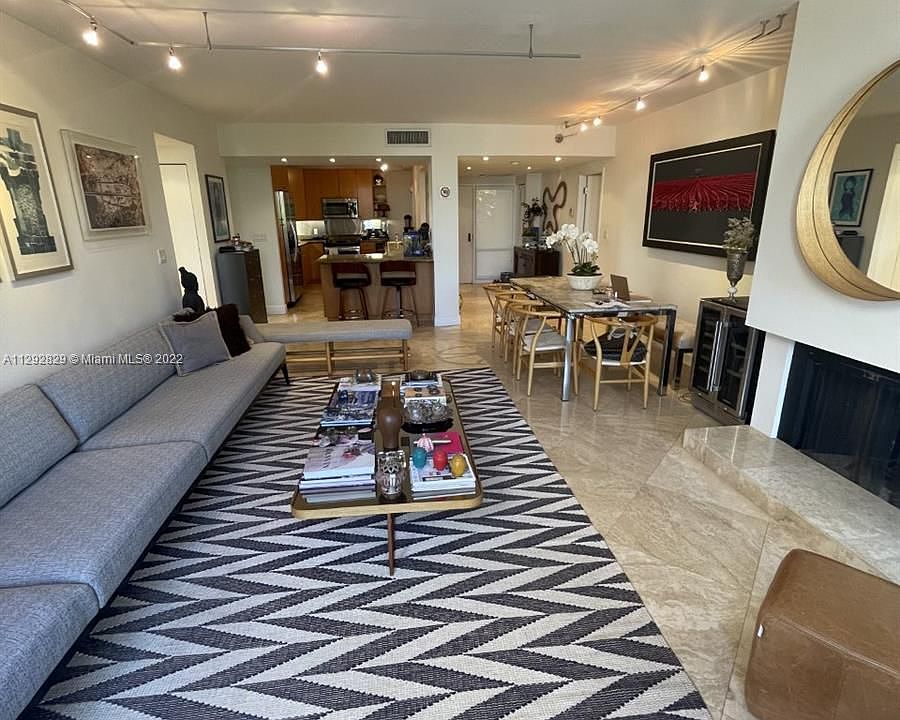 2nd image of 161 Crandon Blvd APT 425