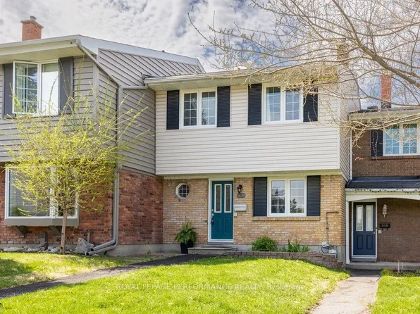 920 Walkley Rd, Ottawa, ON K1V 6R5