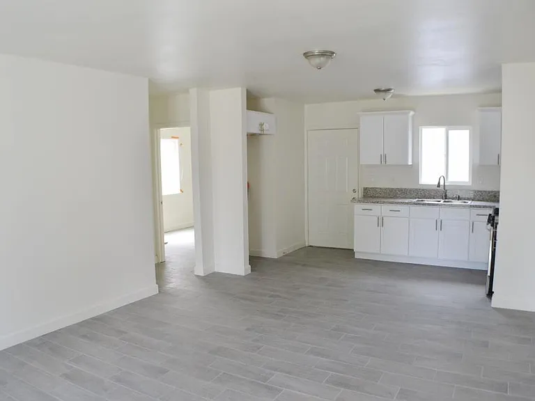 12210 Cambrian Ct — Photo 2