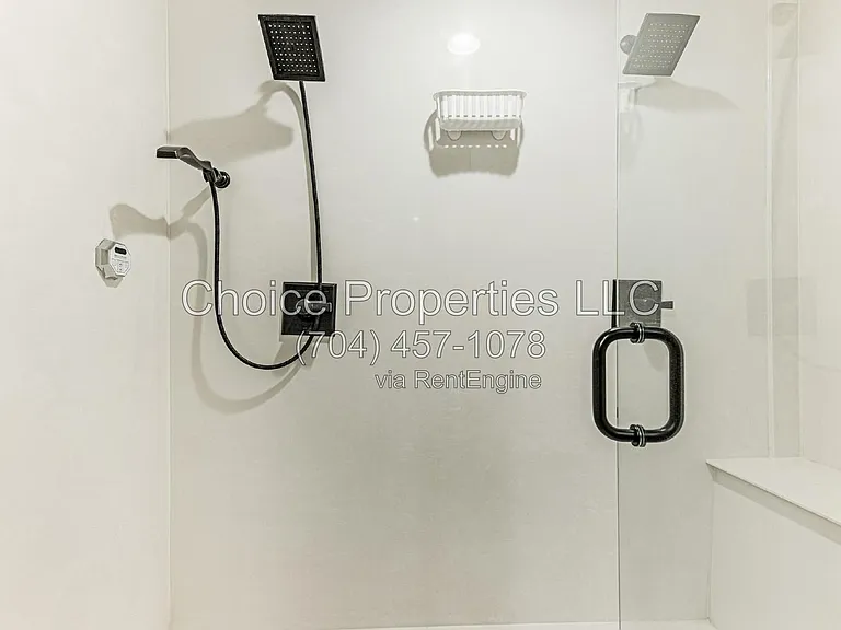 1174 Robinhood Cir — Photo 15