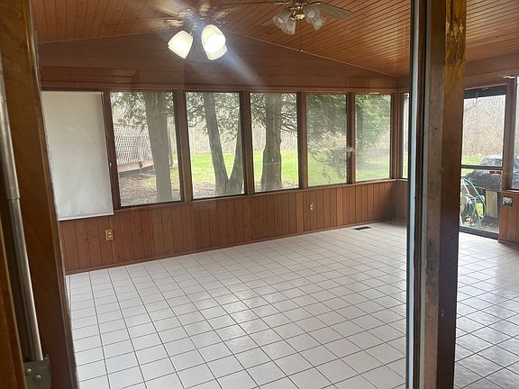 2nd image of 6179 Boxwood Dr