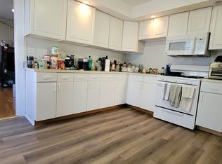 123 Chestnut St #1, Waltham, MA 02453