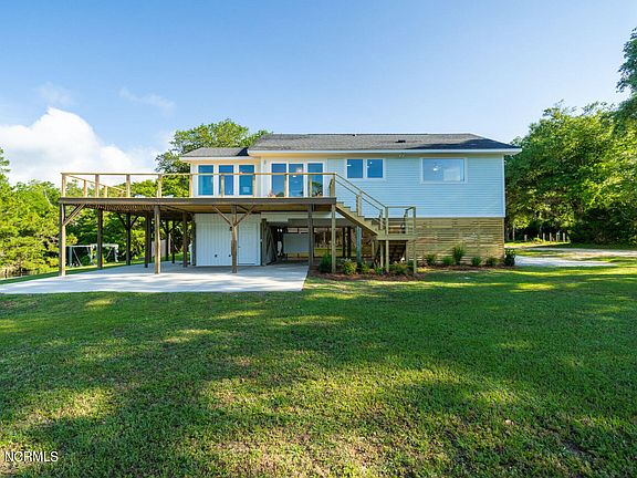 3rd image of 210 Upchurch Drive
