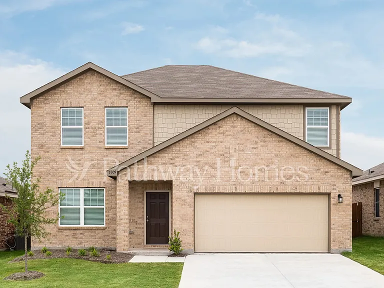 12721 Haymarket Rd — Photo 2