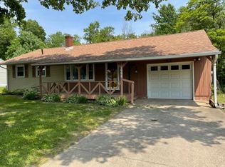 1098 Eastview Dr, Mansfield, OH 44905