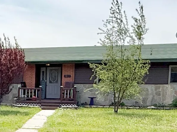 1617 9th Ave E, Gooding, ID 83330
