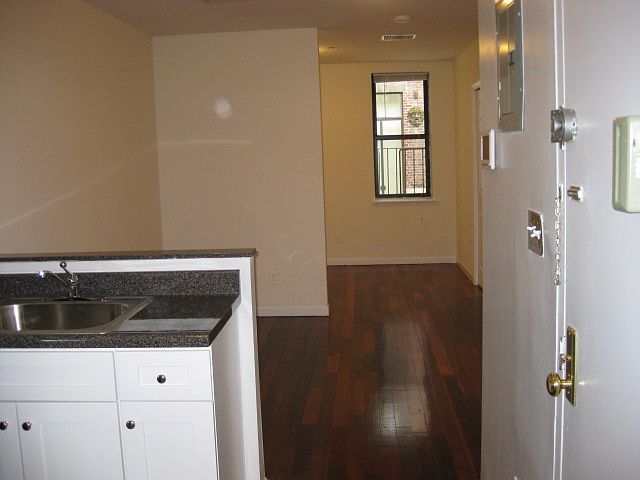 1st image of 44 W 14th St APT 4C