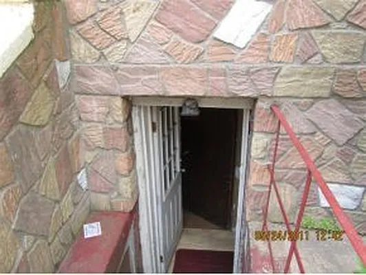 Sold by How To Sell Realty | media 2