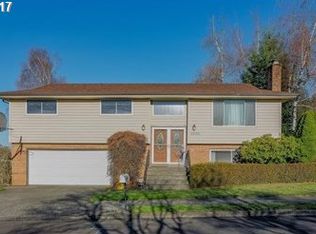 1240 SE 213th Ave, Gresham, OR 97030