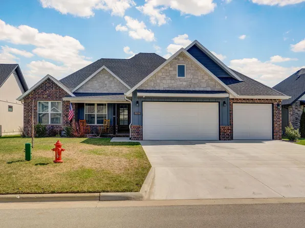 4858 S Aaron Avenue, Springfield, MO 65810