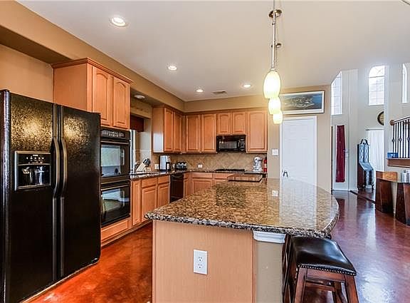 5th image of this home