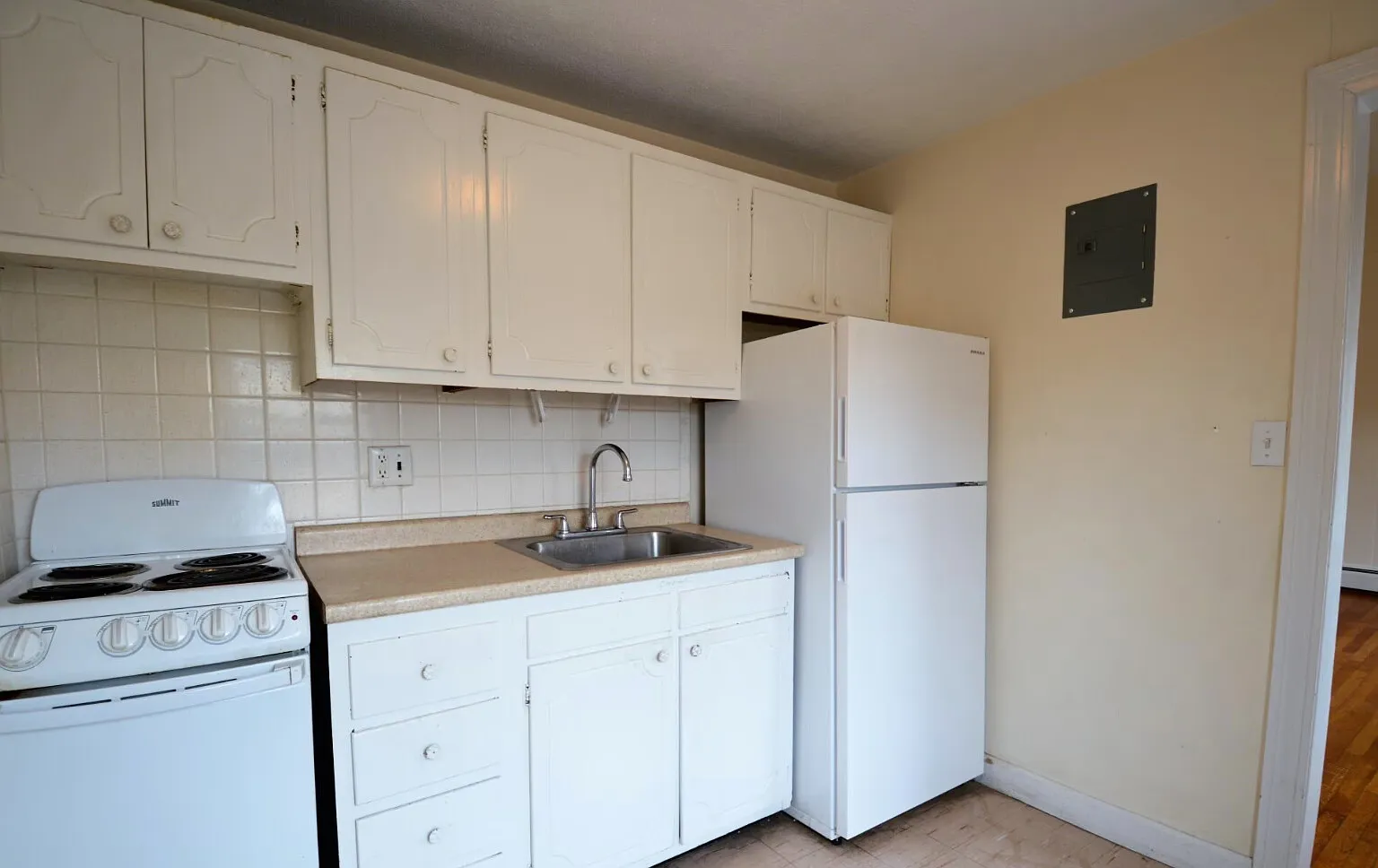 1 bed, 99999 sqft, $2,100 — Photo 1