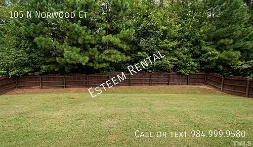 105 Norwood Ct N Photo 1