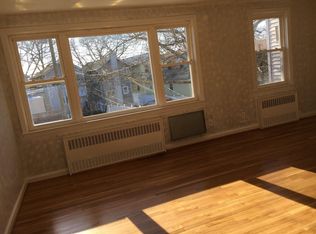 433 Van Sicklen St, Brooklyn, NY 11223