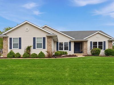 1991 Streamside Dr, Bettendorf, IA, 52722