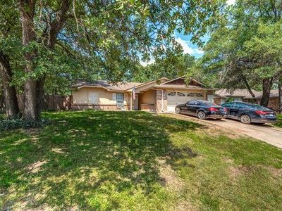 709 Timberoaks Dr, Azle, TX, 76020