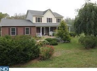 82 Bollinger Rd, Elverson, PA 19520