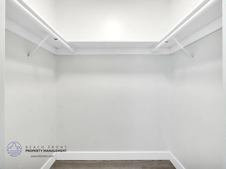 910 Enterprise Avenue — Photo 11