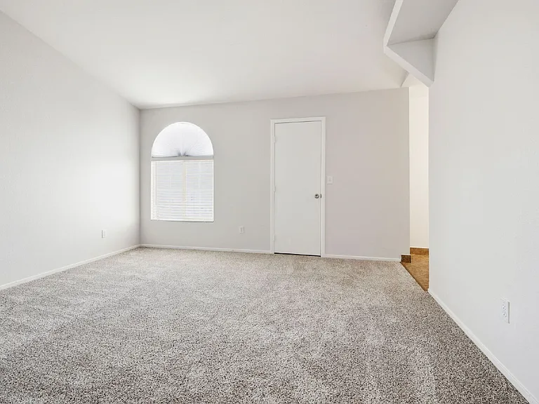 3788 Gulliver St — Photo 15