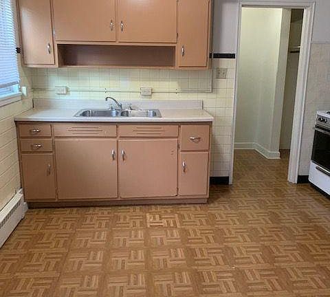 2nd image of 2434 Martha St #1