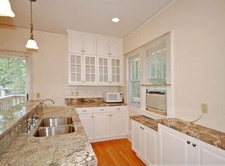 236 Courtland St, Excelsior, MN 55331