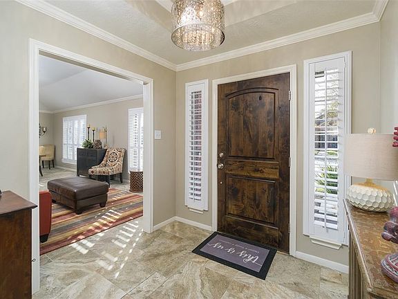 5th image of 2116 Paintbrush Avenue