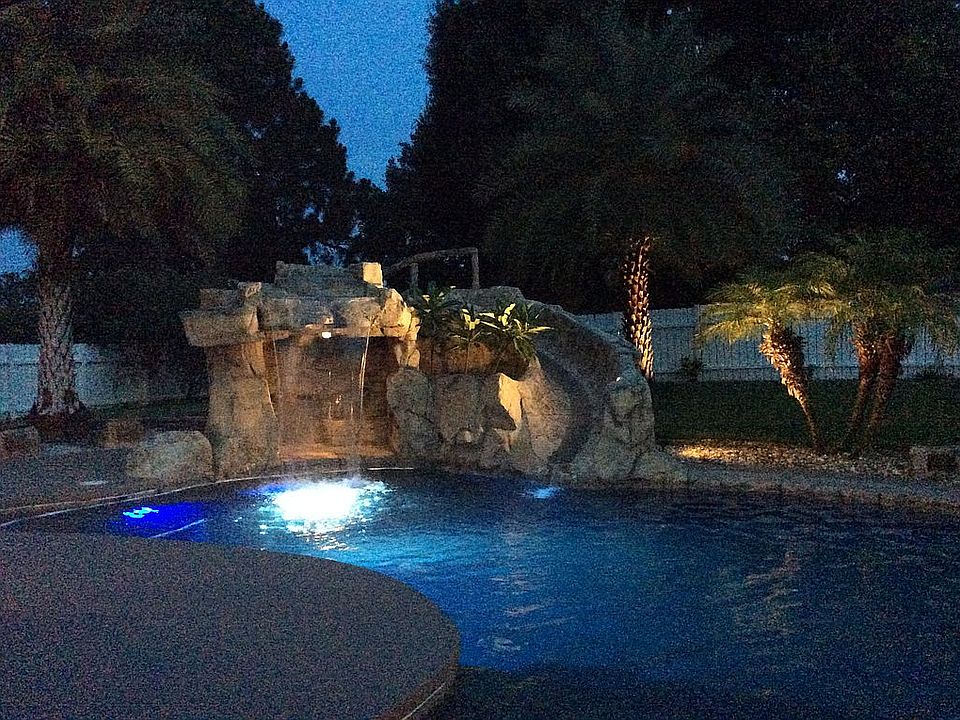 1st image of 466 Liberty Ln