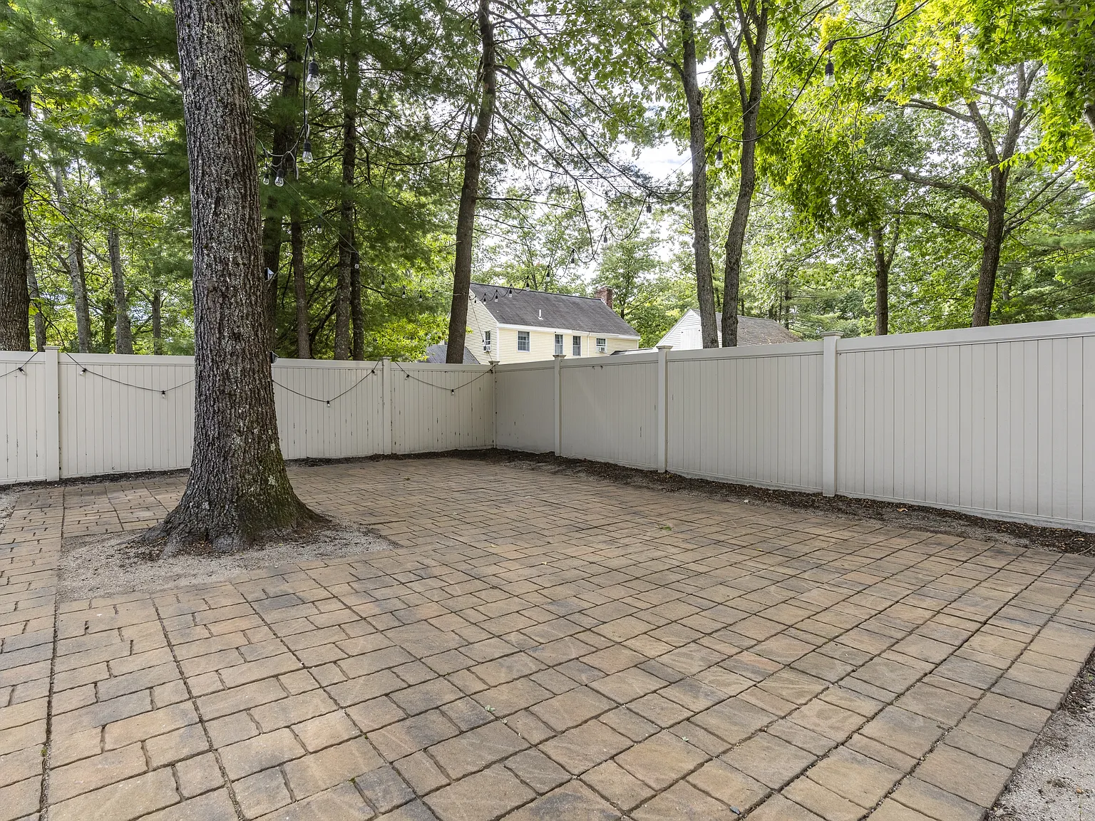 13 Andrew Ave - 1 — Photo 4