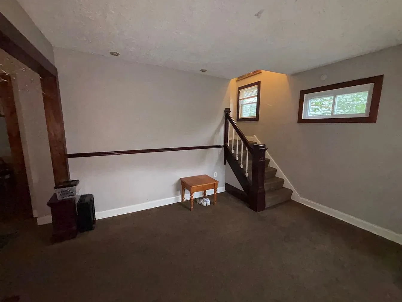 3 bed, 1500 sqft, $2,400 — Photo 2