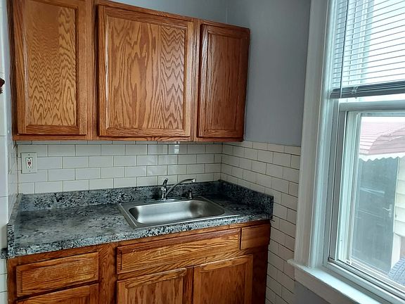 5th image of 380 Ege Ave #A1