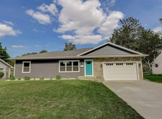 5304 Maywood Rd, Monona, WI 53716