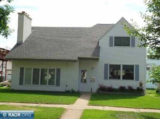 2622 4th Ave W, Hibbing, MN 55746