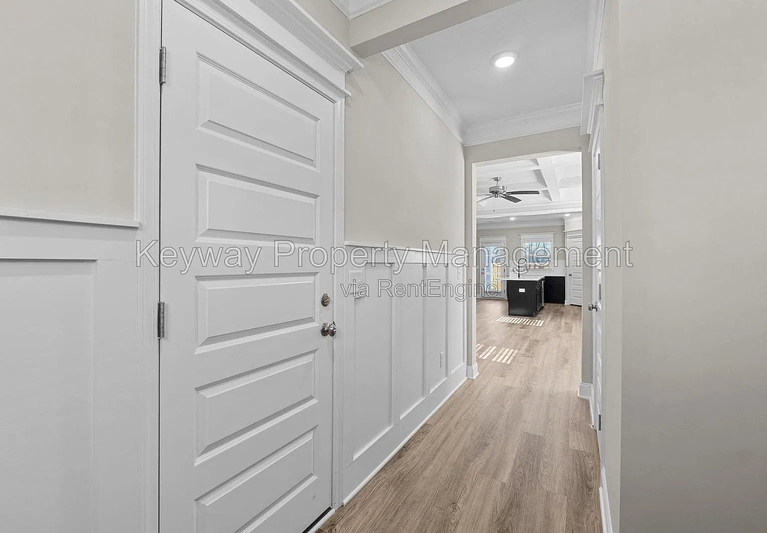 3 bed, 2.5 bath, 1708 sqft, $1,795 — Photo 4
