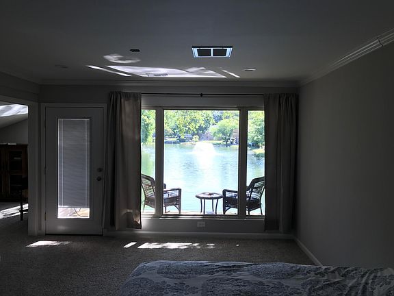 2nd image of 2502 Riverfront Dr APT 4