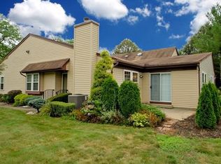 12A Scarborough Rd, Monroe Township, NJ 08831