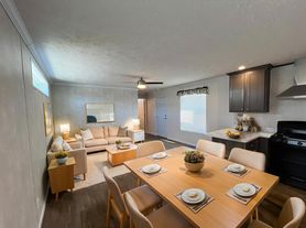 38000 Le Chateau Blvd