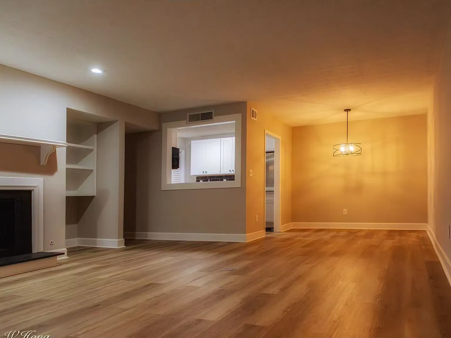1 bed, 1043 sqft, $1,650 — Photo 2