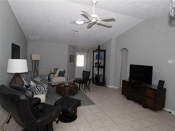 3rd image of 1918 Grand Cypress Ln