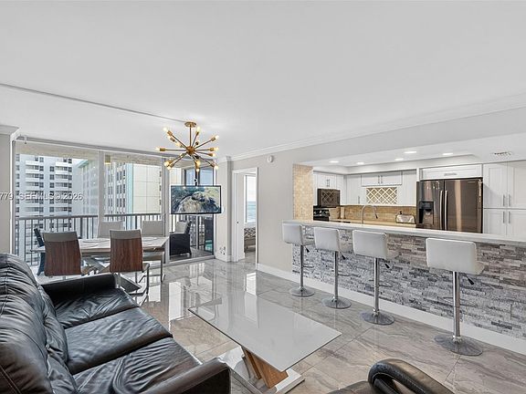 4th image of 2655 Collins Ave APT 1407