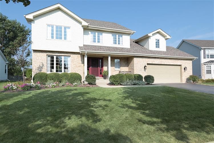 1st image of 543 Danbury Dr