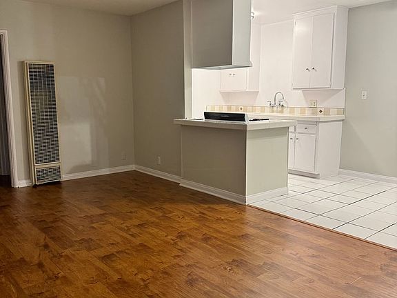 4th image of 6290 Cherry Ave APT 3