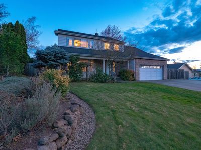 2736 Cedar Links Dr, Medford, OR, 97504